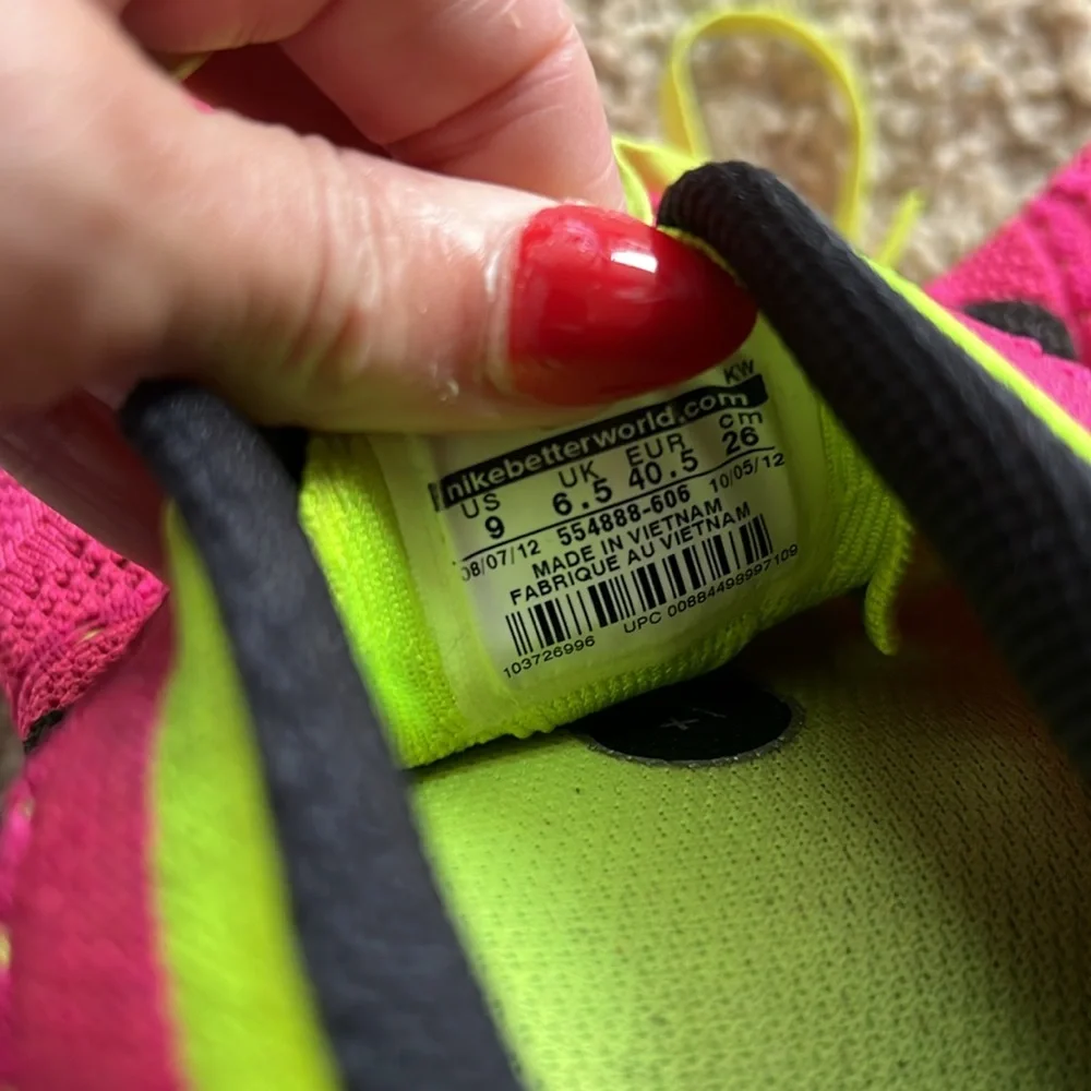 Nike Pink Flyknit One
